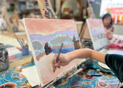 student painting